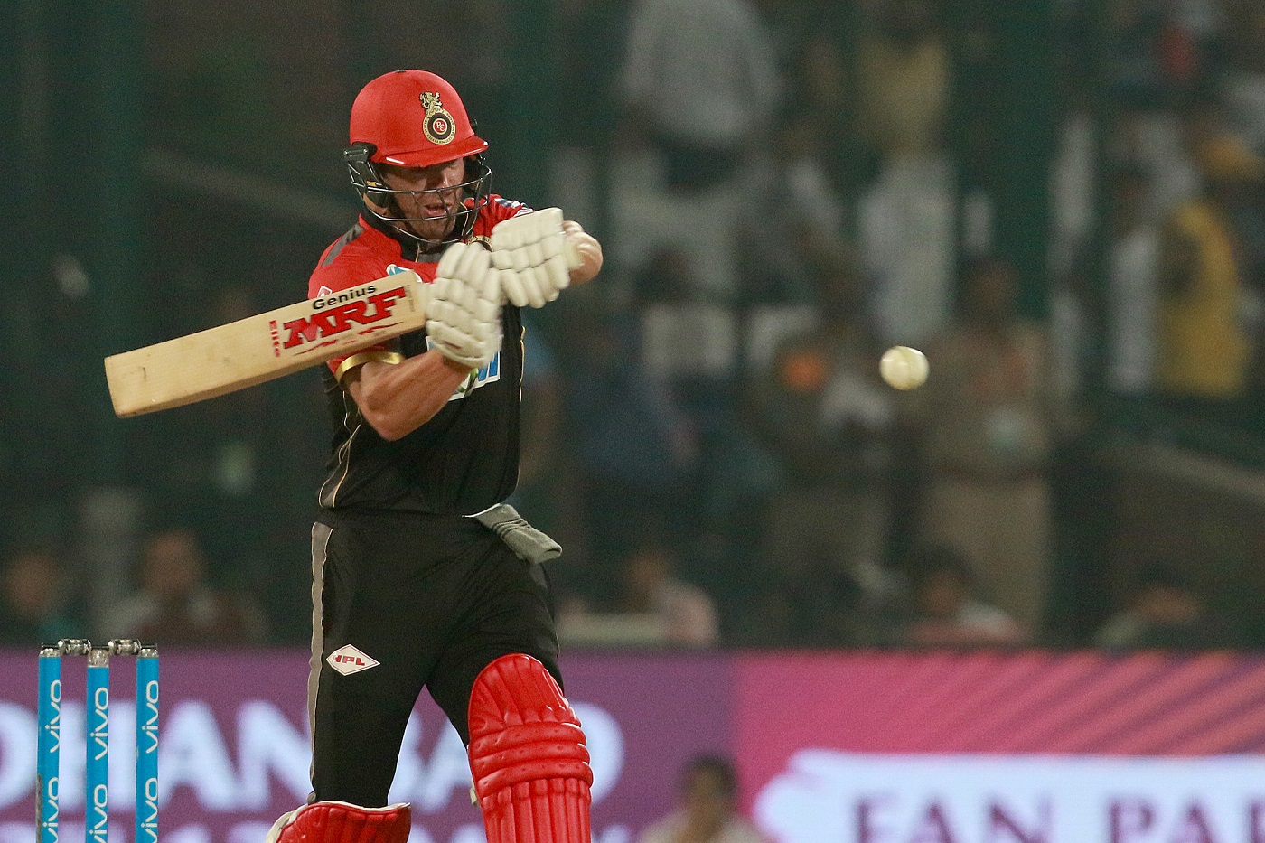 ರಾಯಲ್ ಚಾಲೆಂಜರ್ಸ್‌ಗೆ ಜಯ